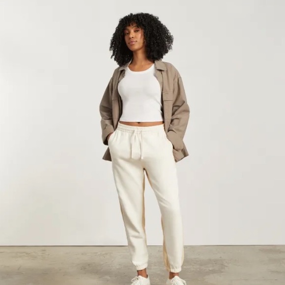 Everlane - Women's Track Jogger - Canvas Tan / Cashew - Picture 2 of 4
